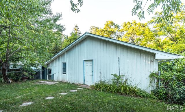 20 Berryman Cutoff Road, Steelville, MO 65565