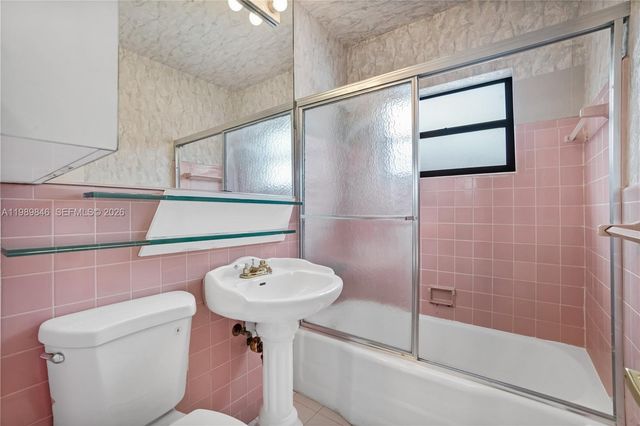 17831 NE 13th Ave, North Miami Beach, FL 33162