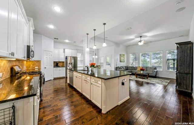 28914 Diana Fls, San Antonio, TX 78260