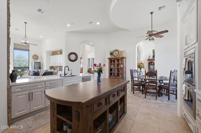 9768 E ADDY Way, Scottsdale, AZ 85262