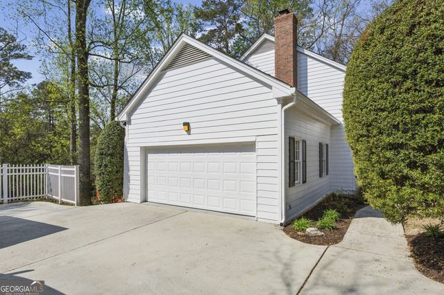 1151 Roxboro Cove NE, Atlanta, GA 30324