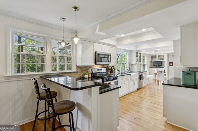 1151 Roxboro Cove NE, Atlanta, GA 30324