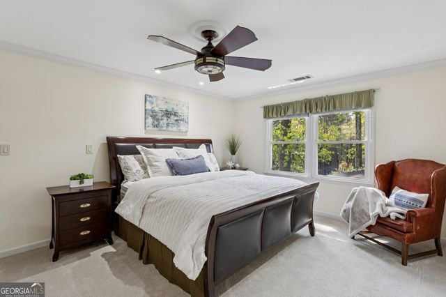 1151 Roxboro Cove NE, Atlanta, GA 30324