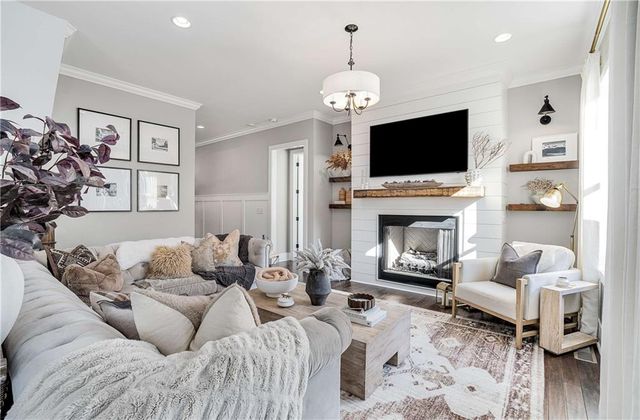 9245 Brumbelow Road, Alpharetta, GA 30022