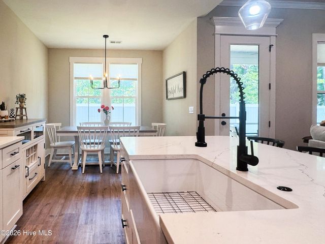 442 Sandlewood Drive NW, Calabash, NC 28467