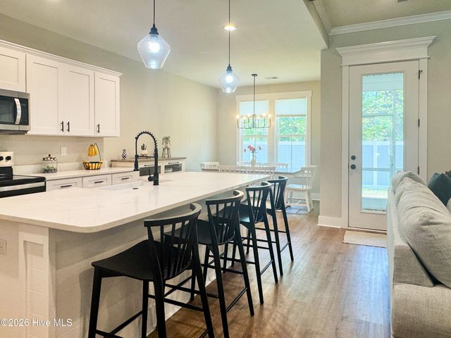 442 Sandlewood Drive NW, Calabash, NC 28467