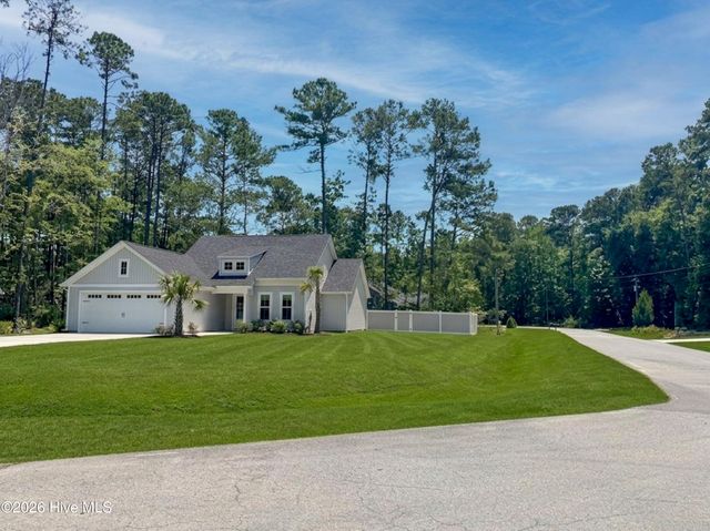 442 Sandlewood Drive NW, Calabash, NC 28467