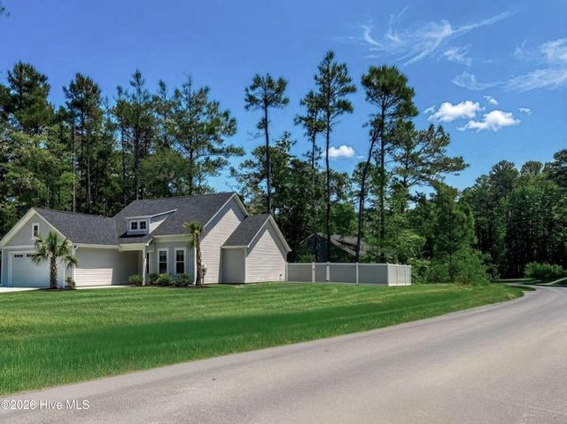 442 Sandlewood Drive NW, Calabash, NC 28467