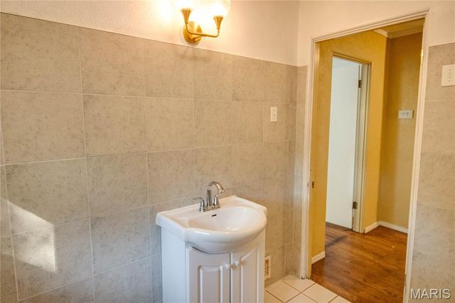 33 Southern Drive, Belleville, IL 62223