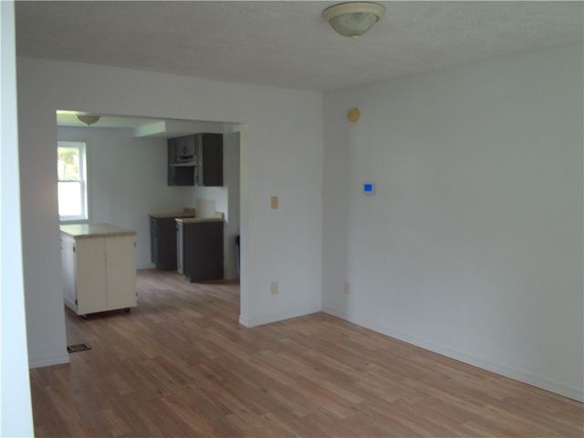 503 Greenfield Rd, Vanderbilt, PA 15486