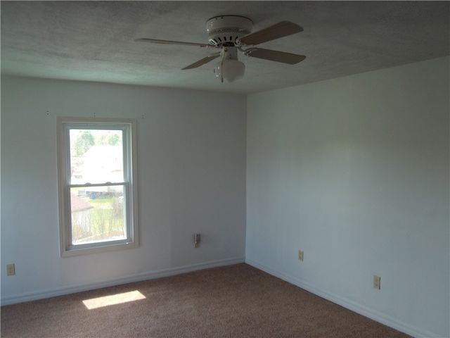 503 Greenfield Rd, Vanderbilt, PA 15486