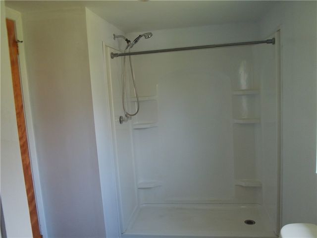 503 Greenfield Rd, Vanderbilt, PA 15486