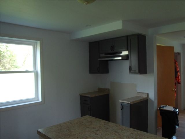 503 Greenfield Rd, Vanderbilt, PA 15486