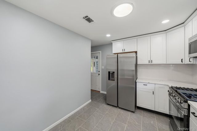 995 State Route 17K, Montgomery, NY 12549