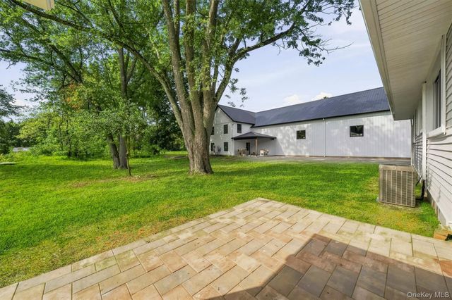 995 State Route 17K, Montgomery, NY 12549