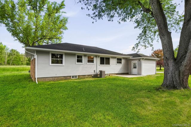 995 State Route 17K, Montgomery, NY 12549