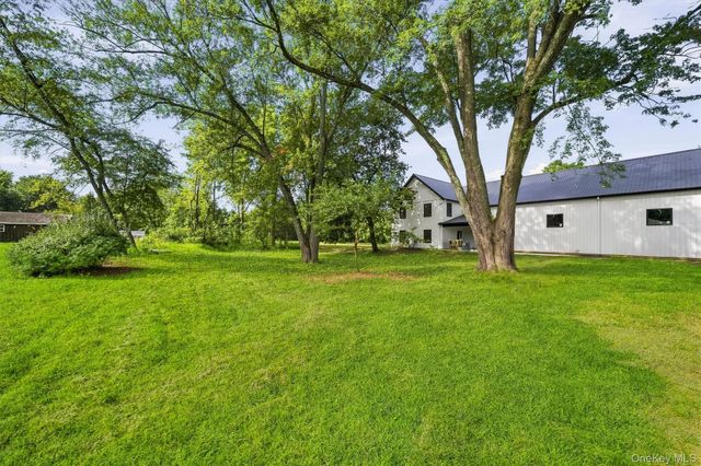 995 State Route 17K, Montgomery, NY 12549