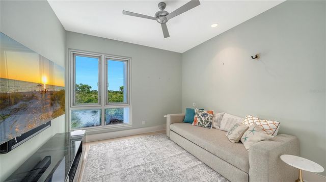 705 JUNGLE QUEEN WAY, Longboat Key, FL 34228