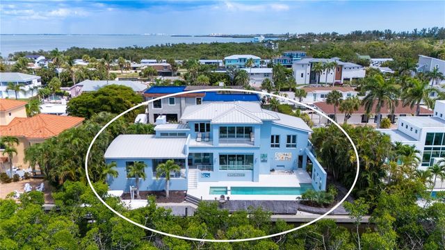 705 JUNGLE QUEEN WAY, Longboat Key, FL 34228