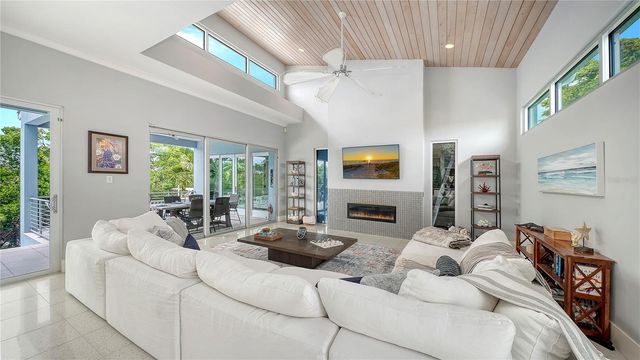 705 JUNGLE QUEEN WAY, Longboat Key, FL 34228