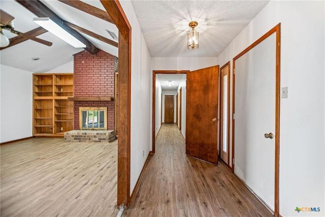 181 Pecan Drive, Port Lavaca, TX 77979