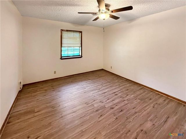 181 Pecan Drive, Port Lavaca, TX 77979