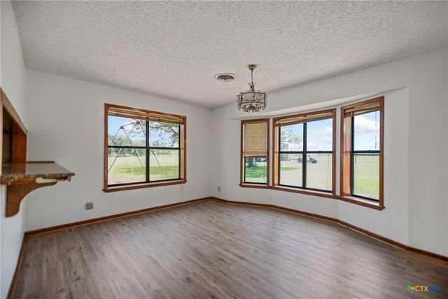 181 Pecan Drive, Port Lavaca, TX 77979