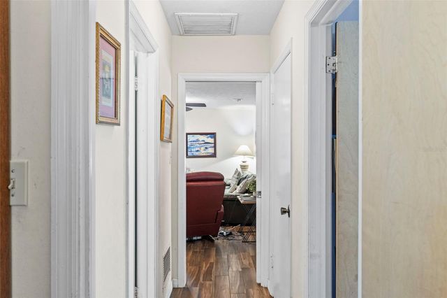 4405 W MELROSE AVENUE, Tampa, FL 33629