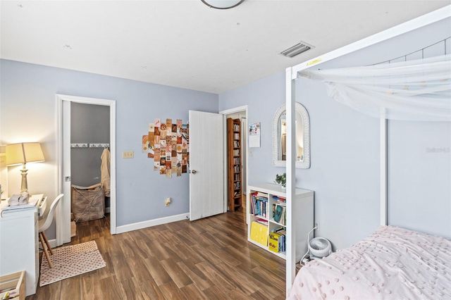 4405 W MELROSE AVENUE, Tampa, FL 33629