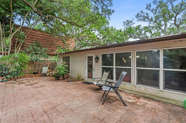 4405 W MELROSE AVENUE, Tampa, FL 33629