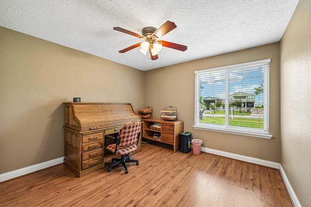 2535 Cliff Drive, San Leon, TX 77539