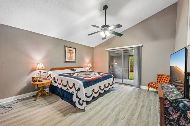 2535 Cliff Drive, San Leon, TX 77539