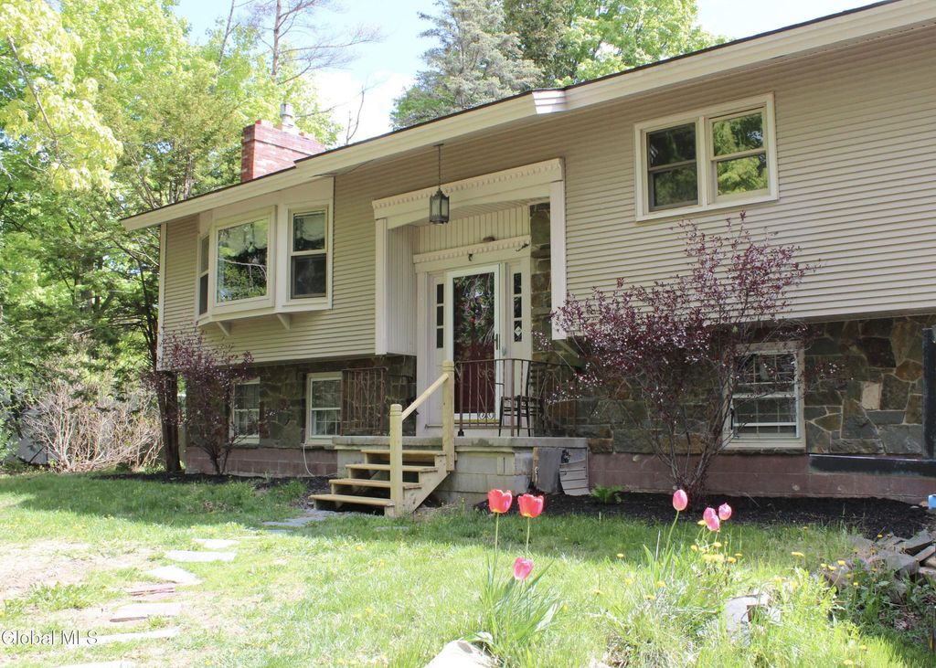 482 Sweetman Road, Charlton, NY 12020