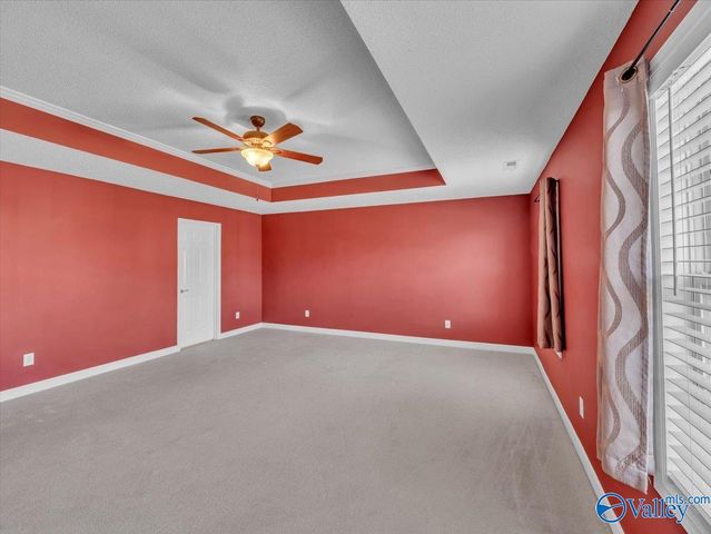 4810 Creston Court SE, Owens Cross Roads, AL 35763