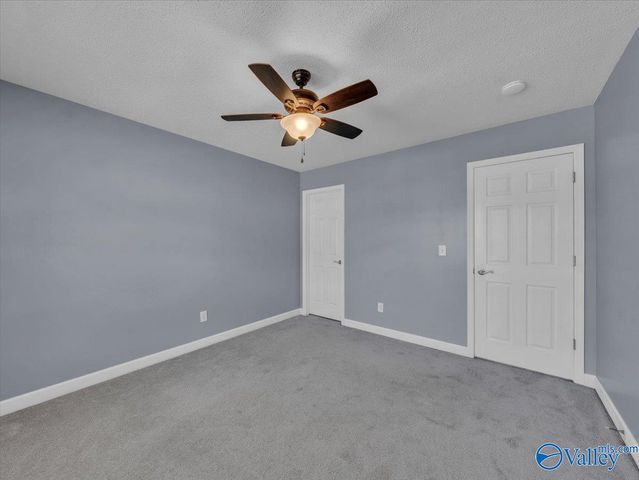 4810 Creston Court SE, Owens Cross Roads, AL 35763