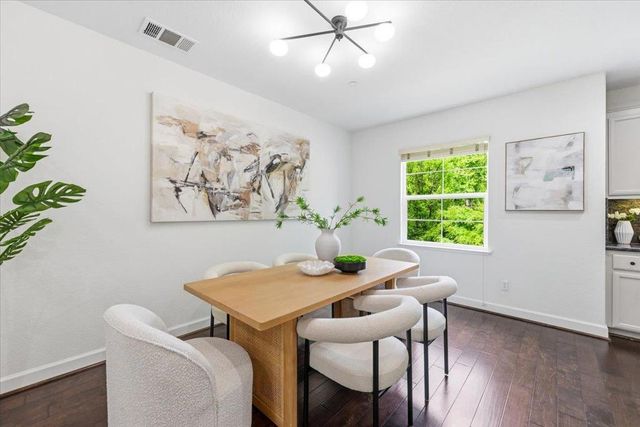 492 Kahlo Street, Mountain View, CA 94041