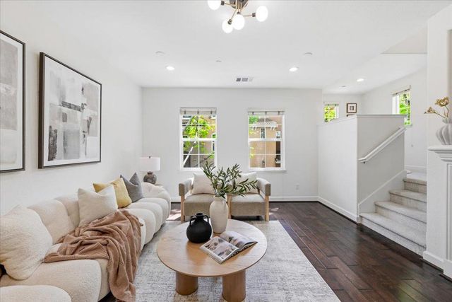 492 Kahlo Street, Mountain View, CA 94041