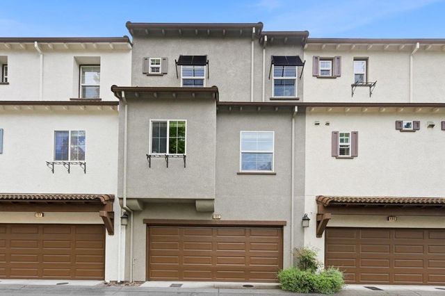 492 Kahlo Street, Mountain View, CA 94041