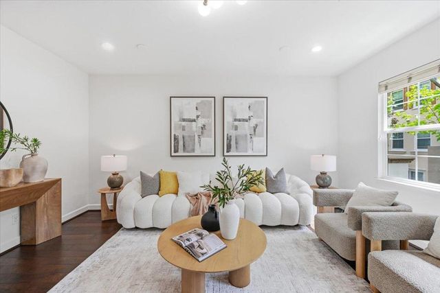 492 Kahlo Street, Mountain View, CA 94041