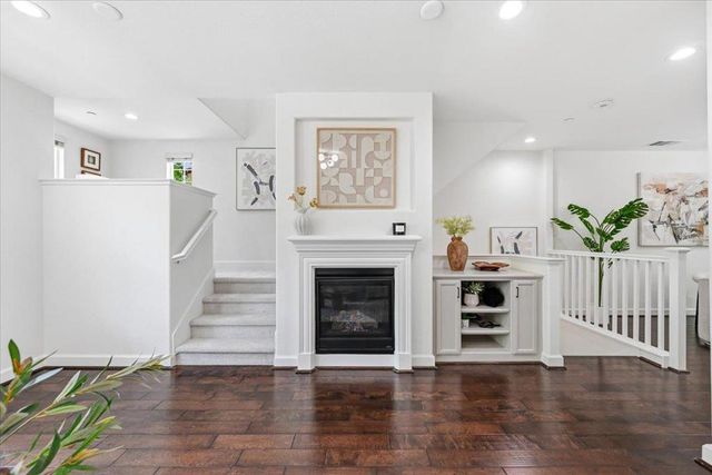492 Kahlo Street, Mountain View, CA 94041