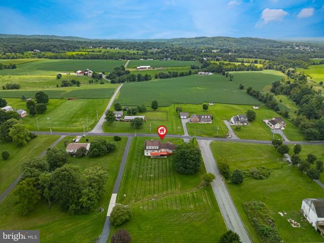 160 CONGO NIANTIC RD, Barto, PA 19504