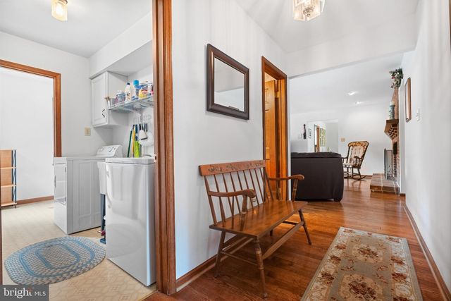 160 CONGO NIANTIC RD, Barto, PA 19504