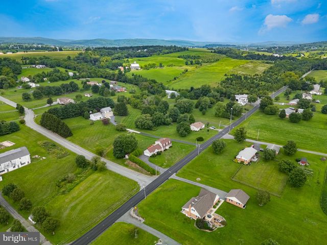 160 CONGO NIANTIC RD, Barto, PA 19504
