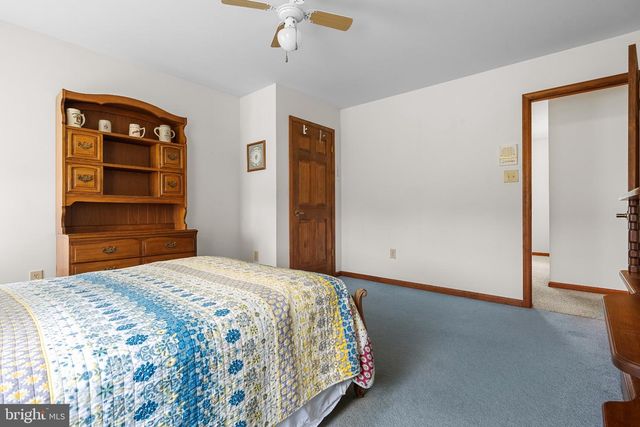 160 CONGO NIANTIC RD, Barto, PA 19504
