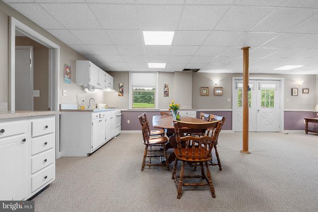 160 CONGO NIANTIC RD, Barto, PA 19504