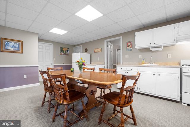 160 CONGO NIANTIC RD, Barto, PA 19504