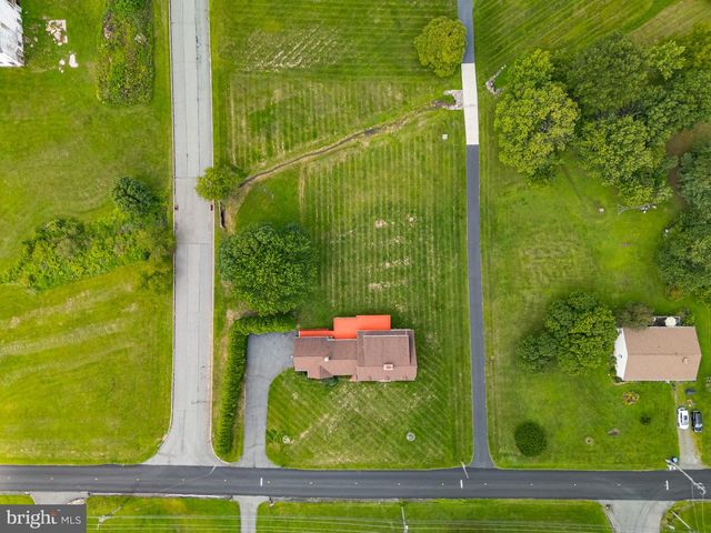 160 CONGO NIANTIC RD, Barto, PA 19504