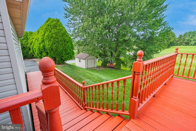160 CONGO NIANTIC RD, Barto, PA 19504