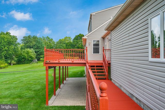 160 CONGO NIANTIC RD, Barto, PA 19504