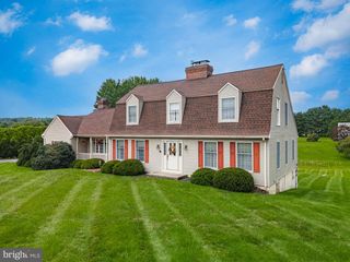 160 CONGO NIANTIC RD, Barto, PA 19504